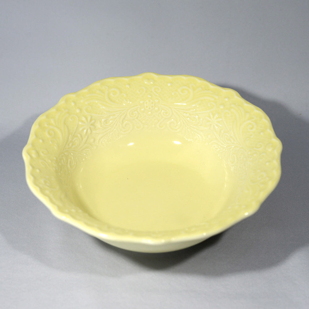 レースボウル 15cm 〈ペールイエロー〉